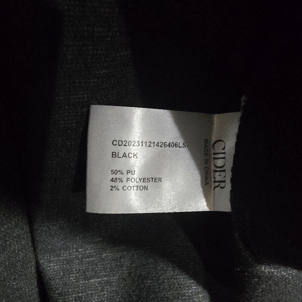 🍎 Faux Leather Contrasting Binding Pleated Mini Skirt Plus Size 2x / 20 - Picture 6 of 7